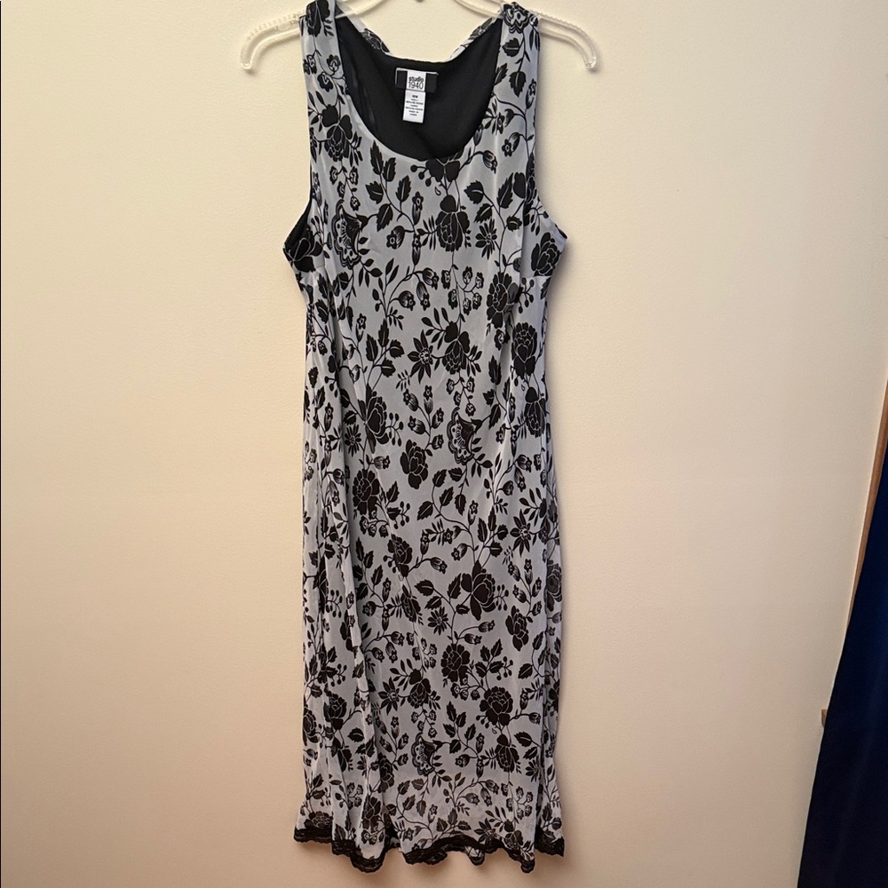 Studio Black and Gray Floral Midi Dress